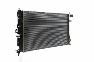 Radiators, Motora dzesēšanas sistēma MAHLE CR 562 000S 9