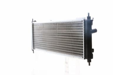 Radiators, Motora dzesēšanas sistēma MAHLE CR 355 000S 7