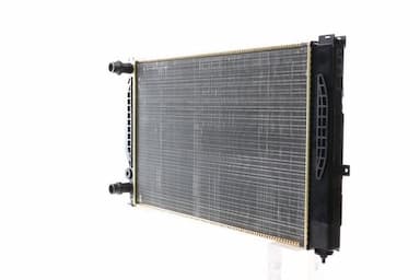 Radiators, Motora dzesēšanas sistēma MAHLE CR 647 000S 4