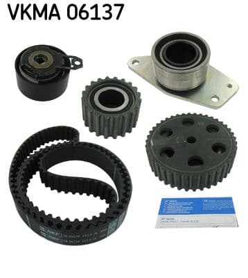 Zobsiksnas komplekts SKF VKMA 06137 1