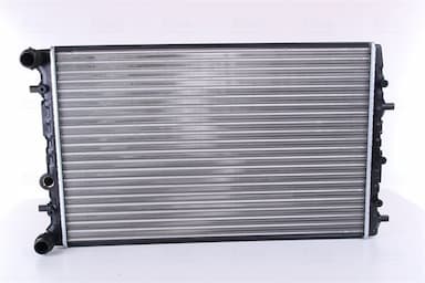 Radiators, Motora dzesēšanas sistēma NISSENS 652711 2