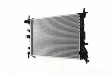 Radiators, Motora dzesēšanas sistēma MAHLE CR 627 000S 3