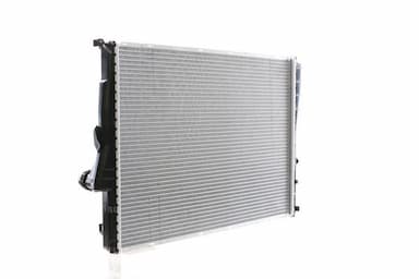 Radiators, Motora dzesēšanas sistēma MAHLE CR 455 000S 6