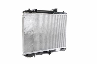 Radiators, Motora dzesēšanas sistēma MAHLE CR 743 000S 9