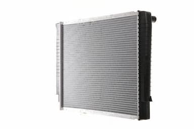 Radiators, Motora dzesēšanas sistēma MAHLE CR 658 000S 8