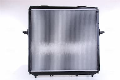 Radiators, Motora dzesēšanas sistēma NISSENS 66768 2