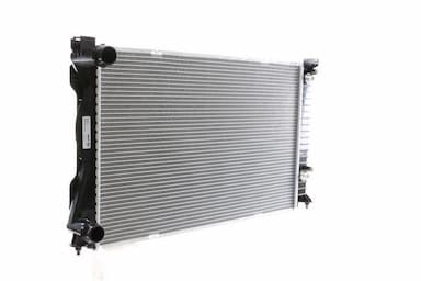 Radiators, Motora dzesēšanas sistēma MAHLE CR 790 000S 9