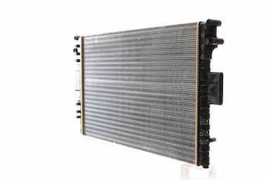 Radiators, Motora dzesēšanas sistēma MAHLE CR 2006 000S 7