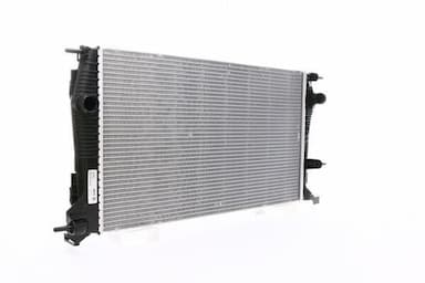 Radiators, Motora dzesēšanas sistēma MAHLE CR 24 000S 8