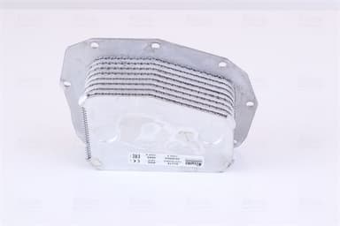 Eļļas radiators, Motoreļļa NISSENS 91179 3