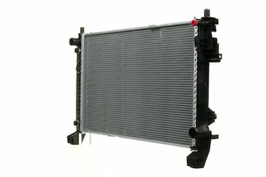 Radiators, Motora dzesēšanas sistēma MAHLE CR 661 000P 4