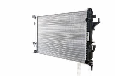 Radiators, Motora dzesēšanas sistēma MAHLE CR 459 000S 3