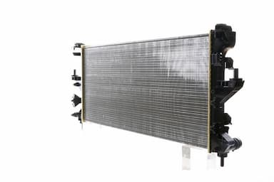 Radiators, Motora dzesēšanas sistēma MAHLE CR 881 000S 8