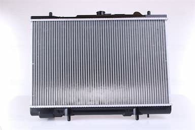 Radiators, Motora dzesēšanas sistēma NISSENS 62809 2