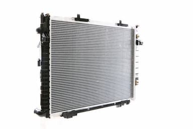 Radiators, Motora dzesēšanas sistēma MAHLE CR 318 000S 6