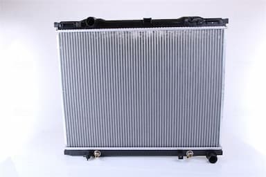 Radiators, Motora dzesēšanas sistēma NISSENS 66777 1