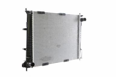 Radiators, Motora dzesēšanas sistēma MAHLE CR 841 000S 9