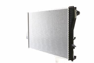 Radiators, Motora dzesēšanas sistēma MAHLE CR 296 000S 8