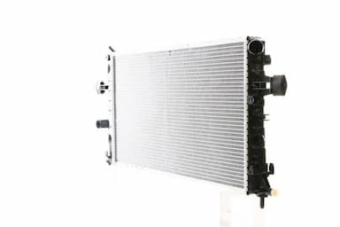 Radiators, Motora dzesēšanas sistēma MAHLE CR 319 000S 3