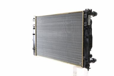 Radiators, Motora dzesēšanas sistēma MAHLE CR 132 000S 8