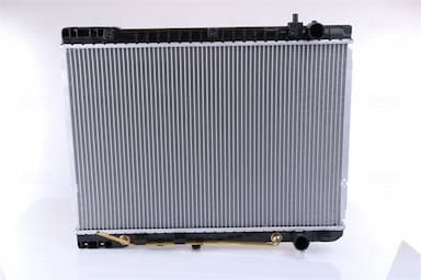 Radiators, Motora dzesēšanas sistēma NISSENS 66671 1