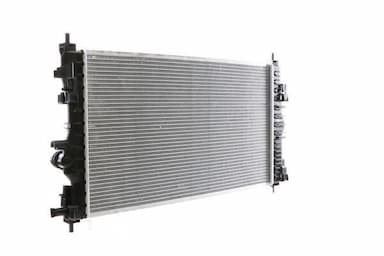 Radiators, Motora dzesēšanas sistēma MAHLE CR 1011 000S 5