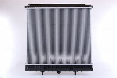 Radiators, Motora dzesēšanas sistēma NISSENS 64309 2