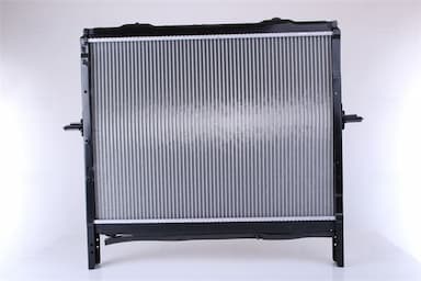 Radiators, Motora dzesēšanas sistēma NISSENS 66779 2