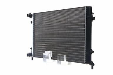 Radiators, Motora dzesēšanas sistēma MAHLE CR 30 001S 2