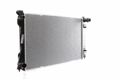 Radiators, Motora dzesēšanas sistēma MAHLE CR 842 000S 9