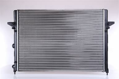 Radiators, Motora dzesēšanas sistēma NISSENS 67303 2