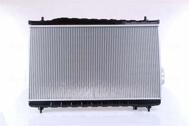 Radiators, Motora dzesēšanas sistēma NISSENS 67032 2