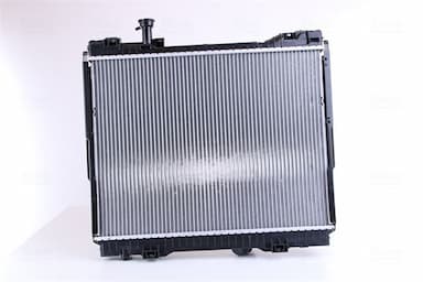 Radiators, Motora dzesēšanas sistēma NISSENS 68742 2