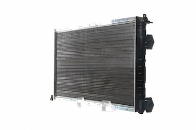 Radiators, Motora dzesēšanas sistēma MAHLE CR 526 000S 8