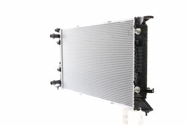 Radiators, Motora dzesēšanas sistēma MAHLE CR 910 000S 3