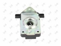 Motora pārsega slēdzene