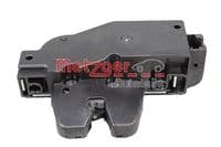 Aizmugurējo durvju slēdzene