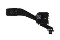 Slēdzis uz stūres statnes